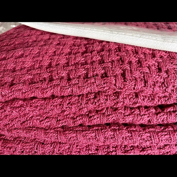 Fieldcrest 100% cotton waffle weave twin blanket - Picture 5 of 5